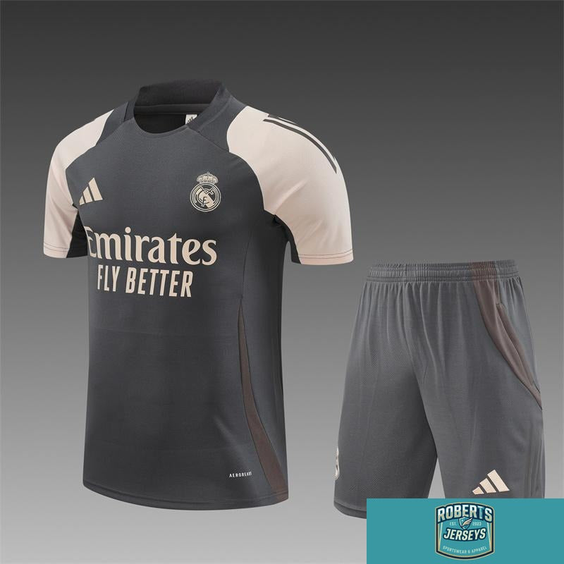 bfaaa6c4a6f8a7b1.jpg
