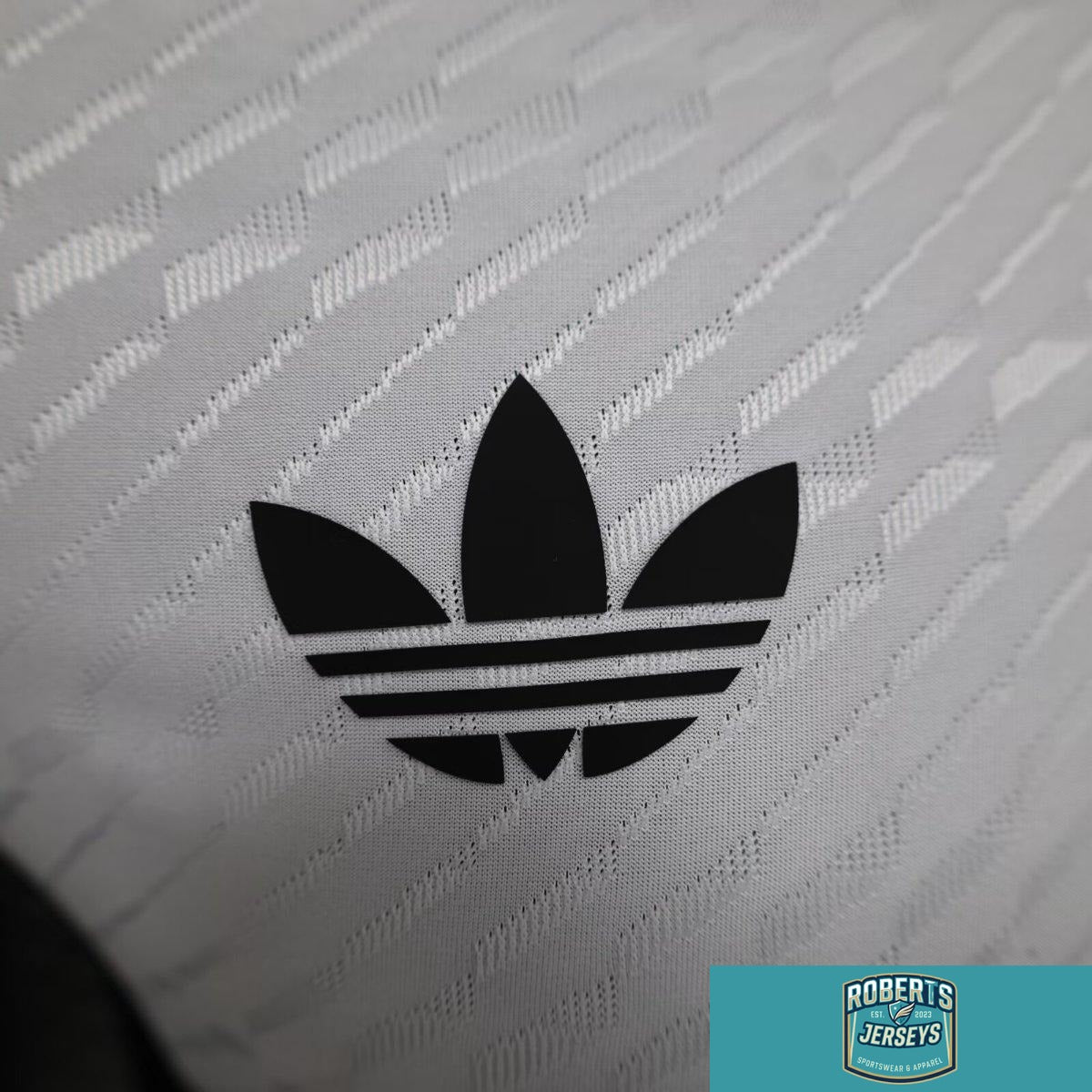 2d01994a09f4b235f37f03d4.jpg