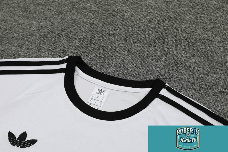 81c24de4c9aed1cc.jpg