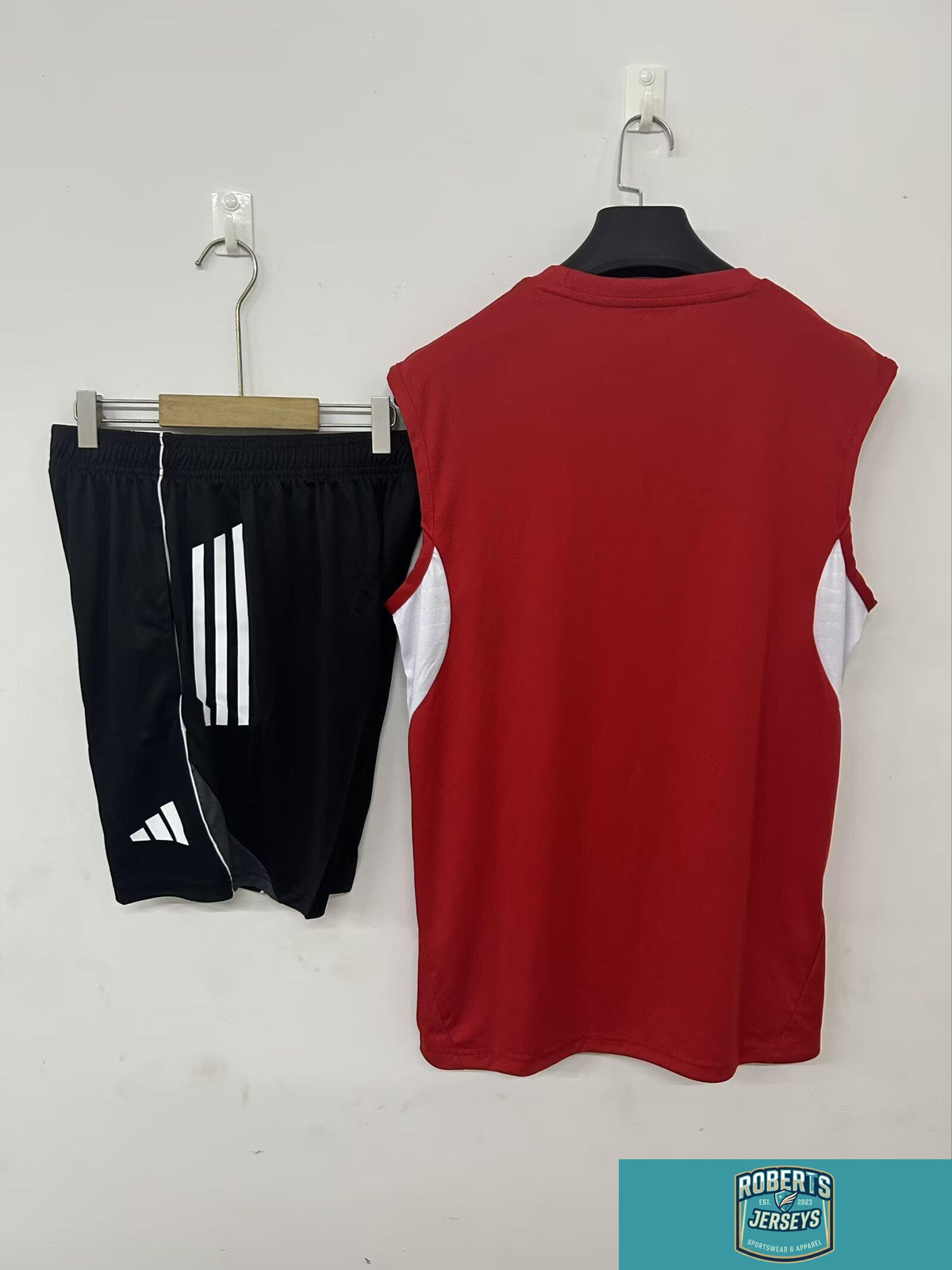 c90db8dbf506bb76.jpg